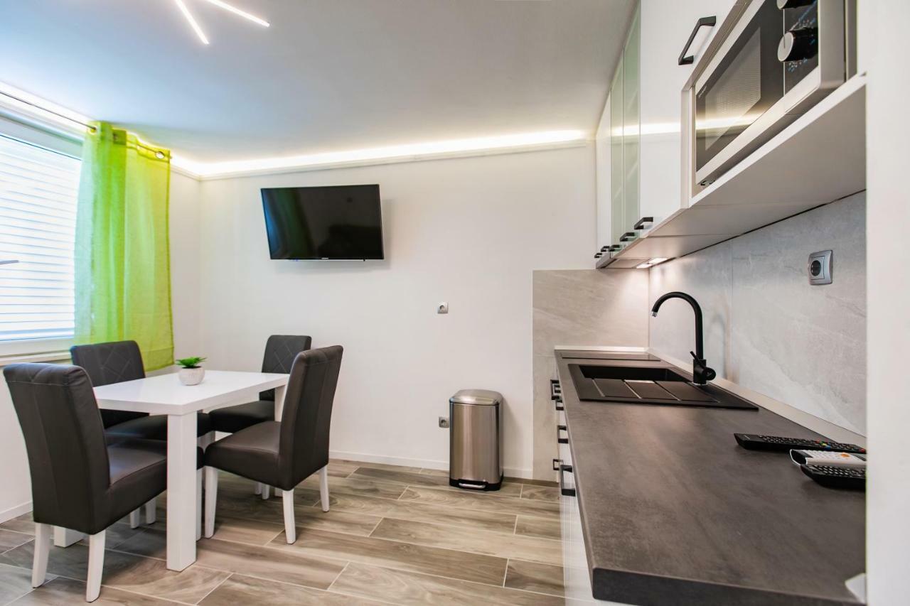 Centrale Apartment Apartman